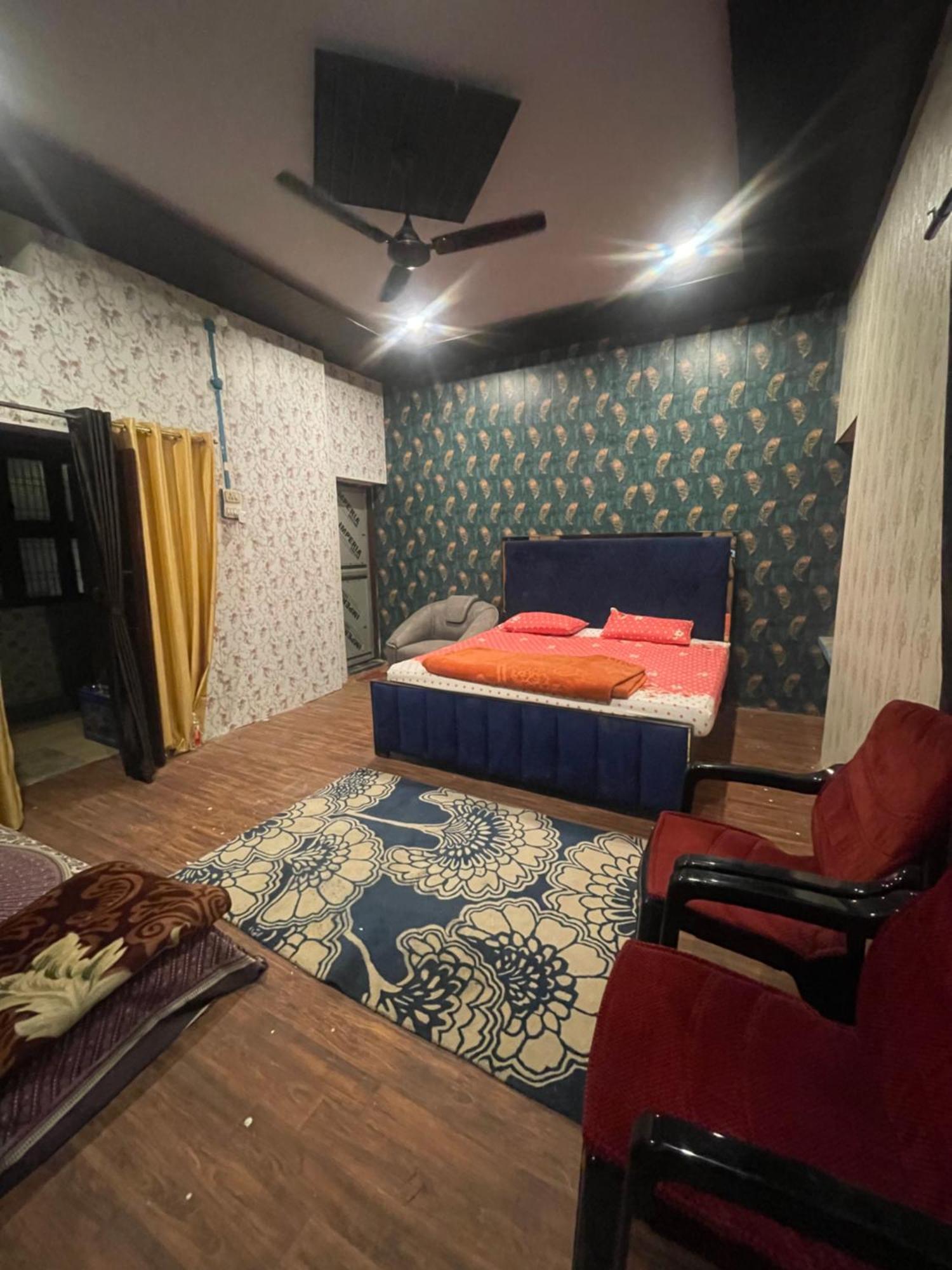 Swastik Home Stay Ravindpuri พาราณสี ภายนอก รูปภาพ
