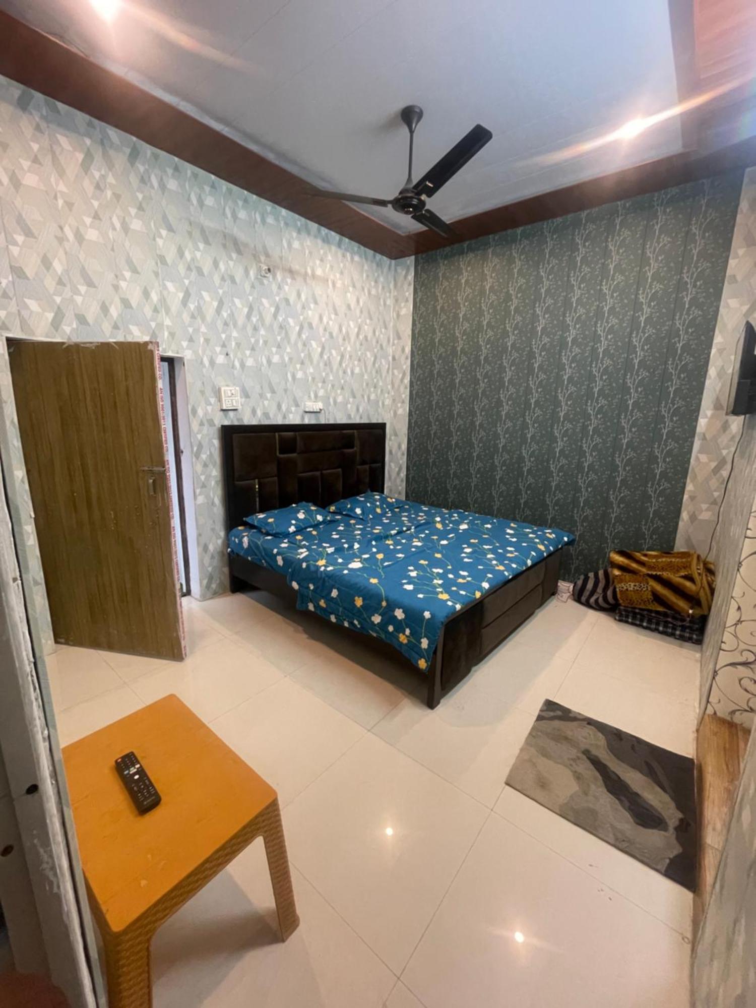 Swastik Home Stay Ravindpuri พาราณสี ภายนอก รูปภาพ